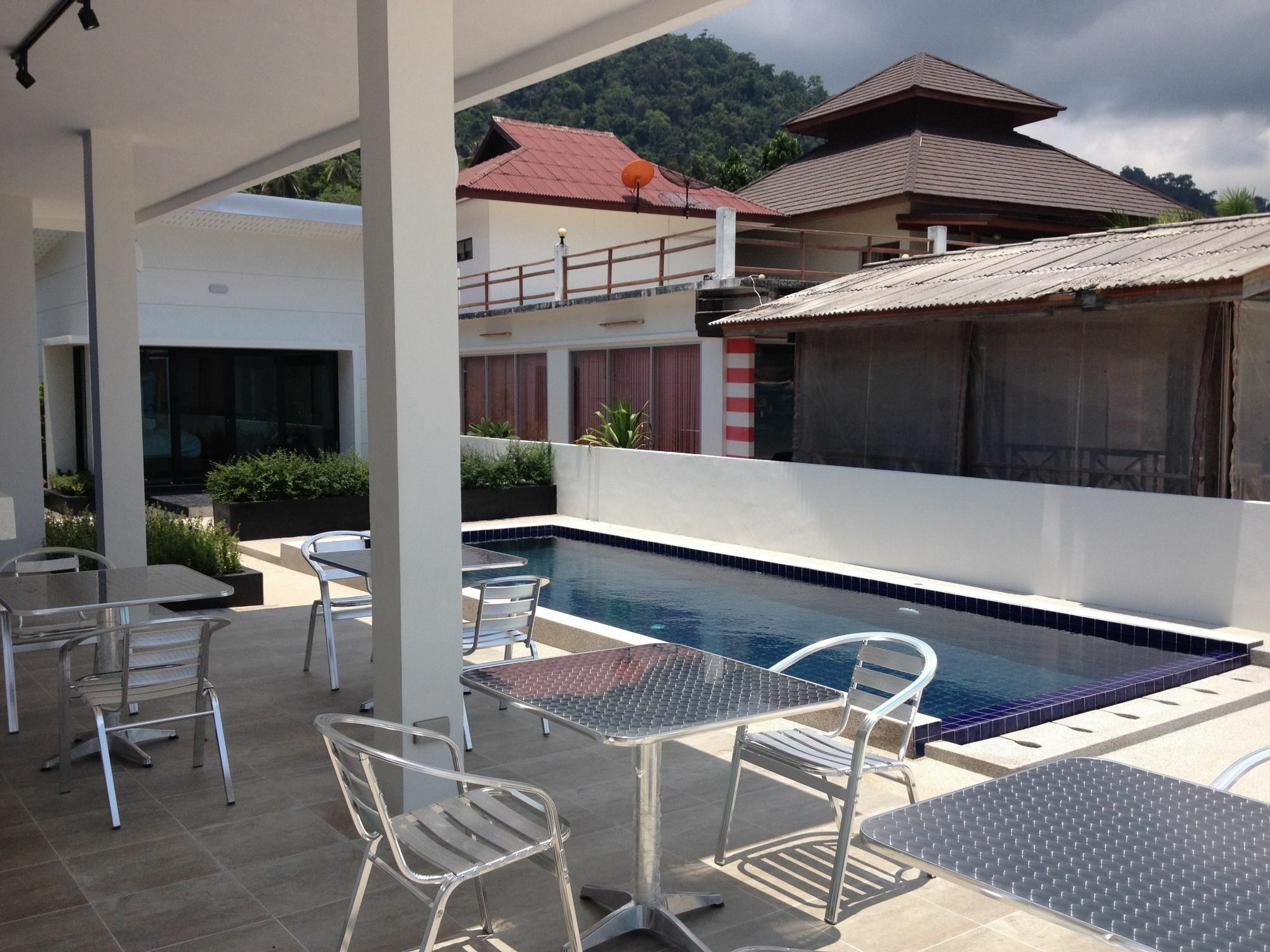 Limelight Village Thong Nai Pan Yai Exterior foto